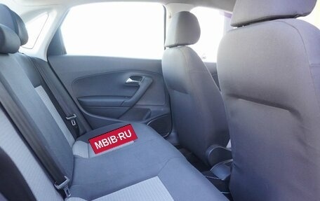 Volkswagen Polo VI (EU Market), 2012 год, 650 000 рублей, 10 фотография