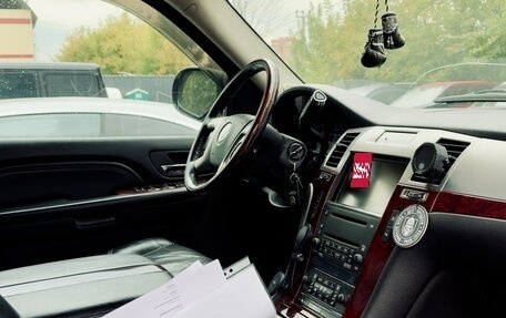 Cadillac Escalade III, 2008 год, 1 300 000 рублей, 7 фотография