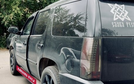 Cadillac Escalade III, 2008 год, 1 300 000 рублей, 5 фотография