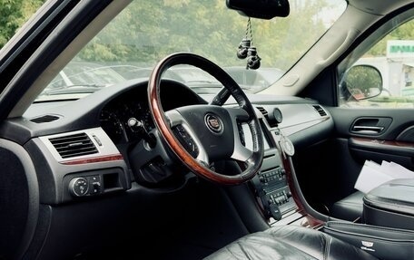 Cadillac Escalade III, 2008 год, 1 300 000 рублей, 10 фотография