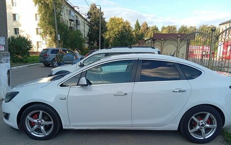 Opel Astra J, 2013 год, 625 000 рублей, 5 фотография