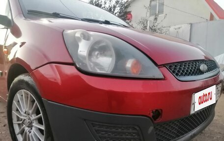 Ford Fiesta, 2006 год, 250 000 рублей, 3 фотография