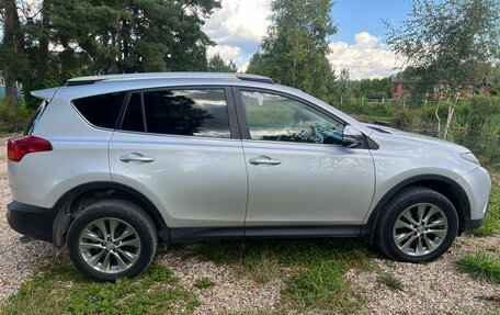 Toyota RAV4, 2014 год, 1 650 000 рублей, 3 фотография