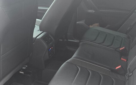 Volkswagen Tiguan II, 2020 год, 3 000 000 рублей, 6 фотография