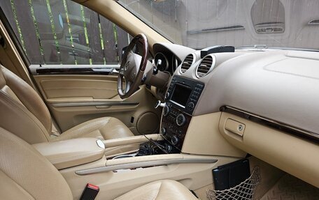 Mercedes-Benz GL-Класс, 2011 год, 2 200 000 рублей, 3 фотография