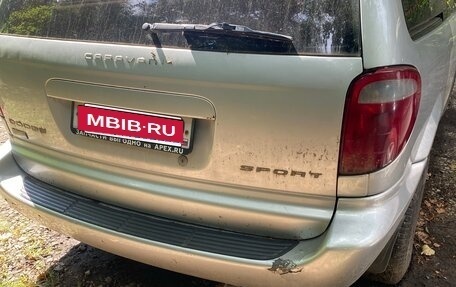 Dodge Caravan IV, 2002 год, 250 000 рублей, 2 фотография