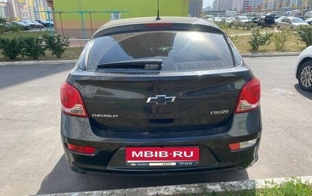 Chevrolet Cruze II, 2015 год, 900 000 рублей, 2 фотография