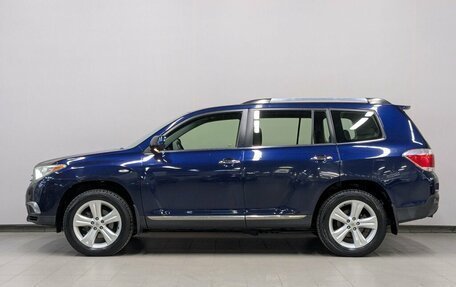 Toyota Highlander III, 2012 год, 2 750 000 рублей, 6 фотография