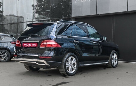 Mercedes-Benz M-Класс, 2015 год, 2 150 000 рублей, 4 фотография