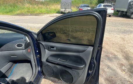 Ford Focus II рестайлинг, 2006 год, 150 000 рублей, 28 фотография