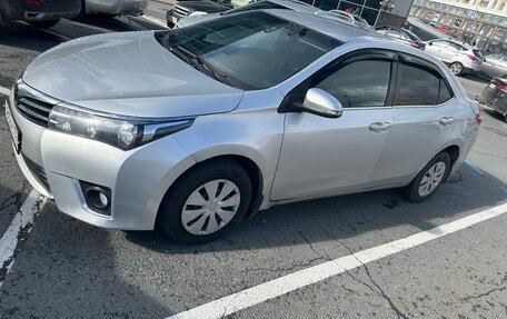 Toyota Corolla, 2013 год, 900 000 рублей, 8 фотография