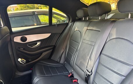 Mercedes-Benz C-Класс, 2019 год, 3 000 000 рублей, 13 фотография