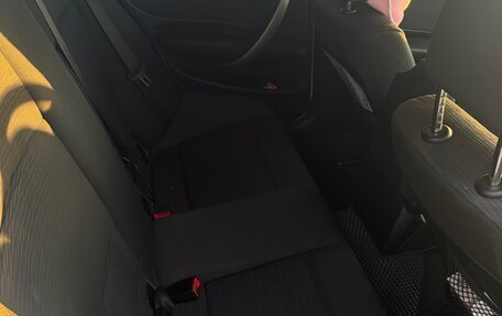BMW 1 серия, 2010 год, 750 000 рублей, 11 фотография