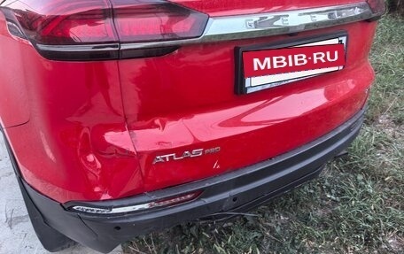 Geely Atlas, 2022 год, 1 450 000 рублей, 4 фотография