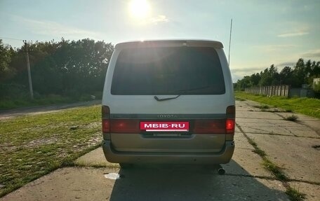 Toyota HiAce H100, 1992 год, 777 777 рублей, 4 фотография