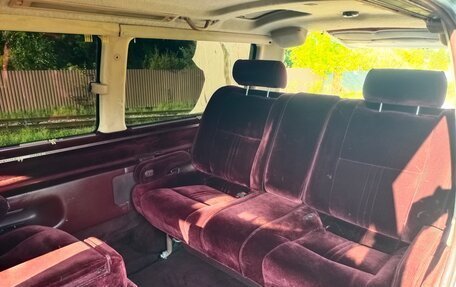 Toyota HiAce H100, 1992 год, 777 777 рублей, 25 фотография