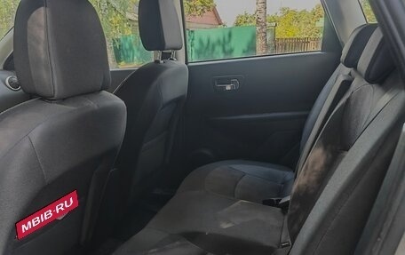 Nissan Qashqai, 2012 год, 900 000 рублей, 21 фотография