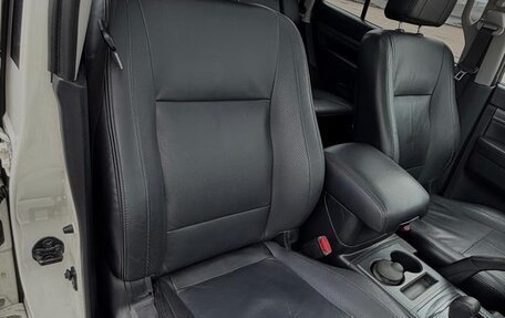 Mitsubishi Pajero IV, 2010 год, 2 050 000 рублей, 16 фотография