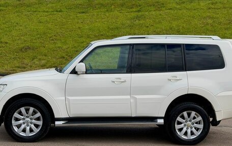 Mitsubishi Pajero IV, 2010 год, 2 050 000 рублей, 5 фотография
