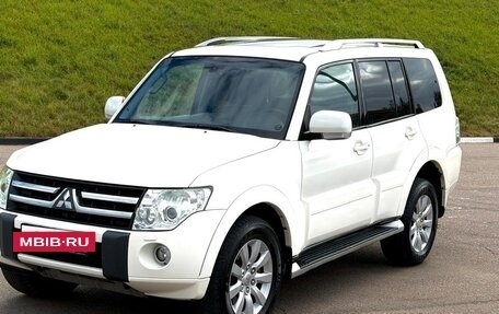 Mitsubishi Pajero IV, 2010 год, 2 050 000 рублей, 3 фотография