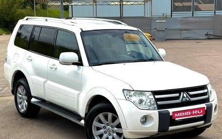 Mitsubishi Pajero IV, 2010 год, 2 050 000 рублей, 4 фотография