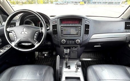 Mitsubishi Pajero IV, 2010 год, 2 050 000 рублей, 20 фотография