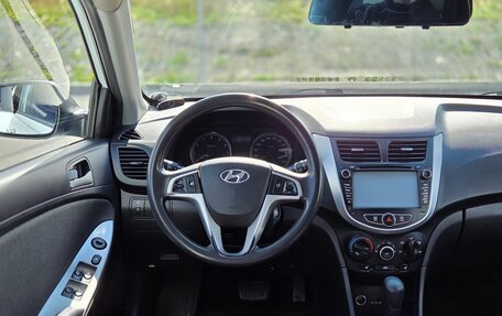 Hyundai Solaris II рестайлинг, 2011 год, 575 000 рублей, 12 фотография