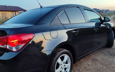 Chevrolet Cruze II, 2011 год, 530 000 рублей, 4 фотография