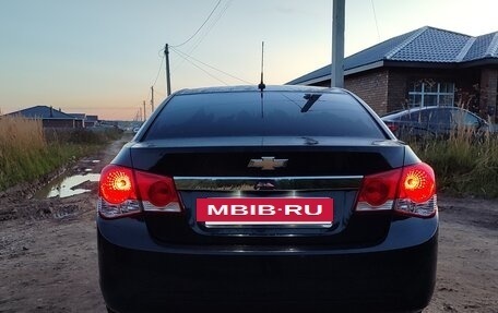 Chevrolet Cruze II, 2011 год, 530 000 рублей, 5 фотография