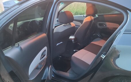 Chevrolet Cruze II, 2011 год, 530 000 рублей, 9 фотография