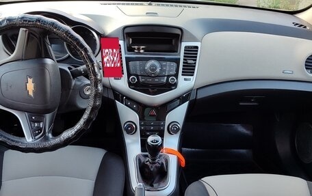Chevrolet Cruze II, 2011 год, 530 000 рублей, 13 фотография