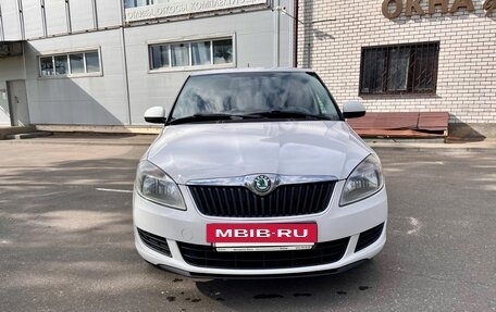 Skoda Fabia II, 2011 год, 525 000 рублей, 2 фотография