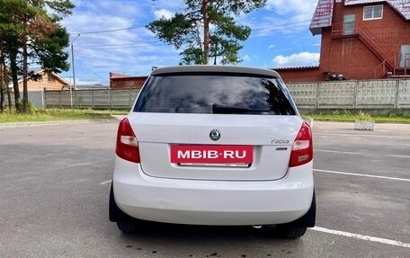 Skoda Fabia II, 2011 год, 525 000 рублей, 6 фотография