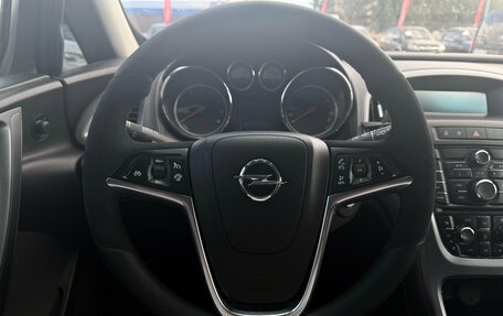 Opel Astra J, 2013 год, 900 000 рублей, 13 фотография