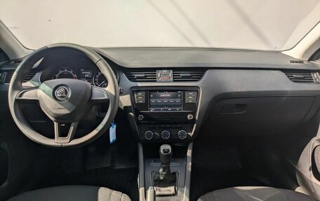 Skoda Octavia, 2020 год, 1 670 000 рублей, 9 фотография