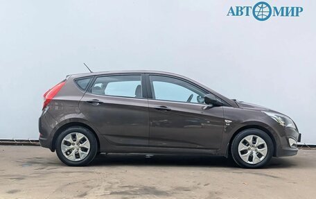 Hyundai Solaris II рестайлинг, 2015 год, 1 035 000 рублей, 4 фотография