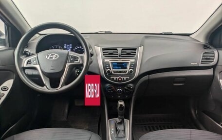 Hyundai Solaris II рестайлинг, 2015 год, 1 035 000 рублей, 9 фотография