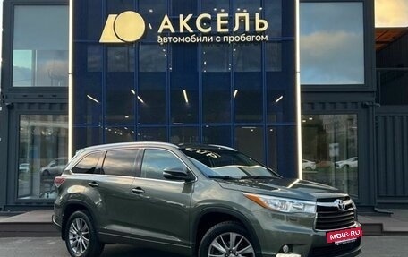 Toyota Highlander III, 2014 год, 2 449 000 рублей, 2 фотография