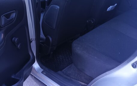 Suzuki Ignis II (HR), 2005 год, 350 000 рублей, 7 фотография