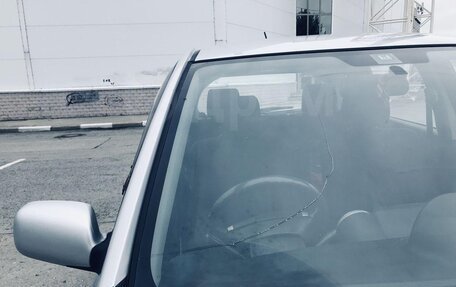 Toyota Ist II, 2002 год, 400 000 рублей, 7 фотография