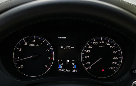 Mitsubishi Outlander III рестайлинг 3, 2021 год, 2 890 000 рублей, 15 фотография