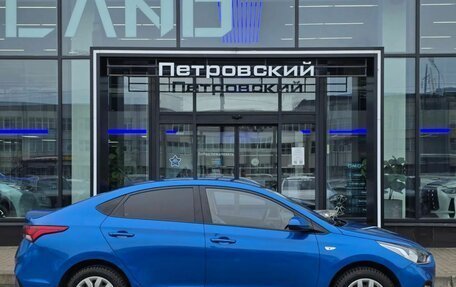Hyundai Solaris II рестайлинг, 2019 год, 1 370 000 рублей, 5 фотография