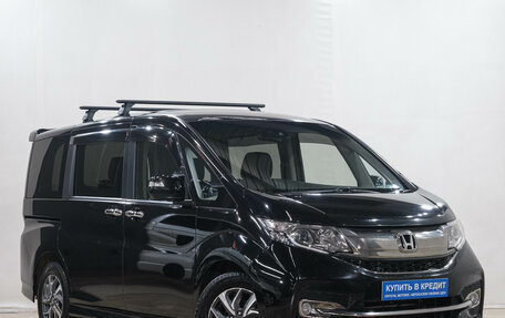 Honda Stepwgn IV, 2015 год, 1 799 000 рублей, 2 фотография