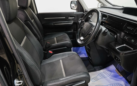 Honda Stepwgn IV, 2015 год, 1 799 000 рублей, 16 фотография
