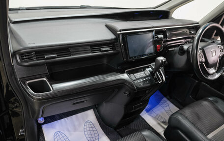 Honda Stepwgn IV, 2015 год, 1 799 000 рублей, 15 фотография