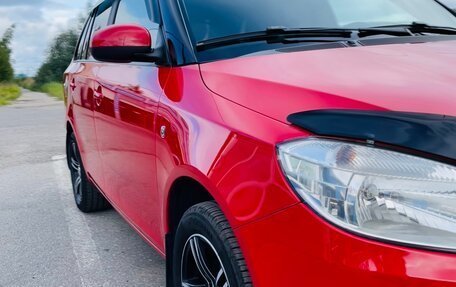 Skoda Fabia II, 2011 год, 235 000 рублей, 3 фотография