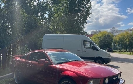 Ford Mustang VI рестайлинг, 2006 год, 1 100 000 рублей, 2 фотография
