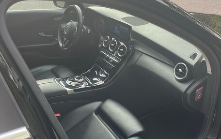 Mercedes-Benz C-Класс, 2018 год, 2 490 000 рублей, 17 фотография
