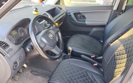 Skoda Fabia II, 2013 год, 620 000 рублей, 18 фотография