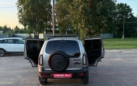 Chevrolet Niva I рестайлинг, 2013 год, 600 000 рублей, 8 фотография